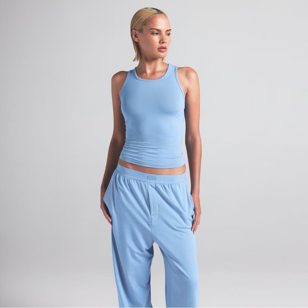 SKIMS NWT Boyfriend Loose Pant in Color Marina; Size XS - Picture 3 of 6